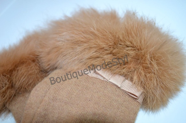 Beżowe długie rękawiczki całuski z królikiem