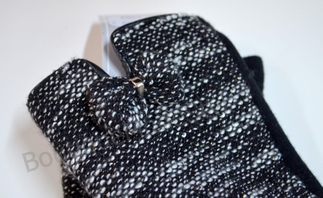 Rękawiczki damskie czarno białe z kokardką