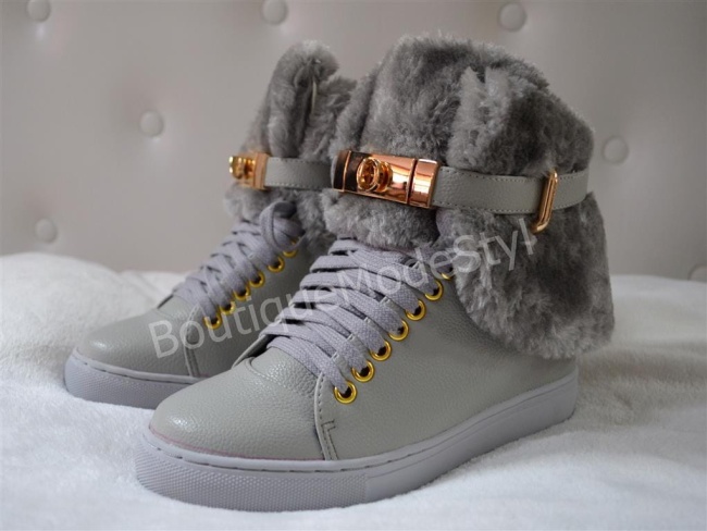 Szare sneakersy damskie ocieplane koturn złota kłódka